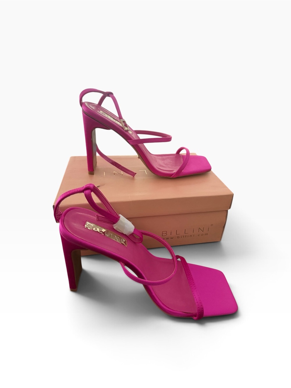 Billini Tiaka Fuchsia Pink Satin Strappy Heels Size 9 NIB